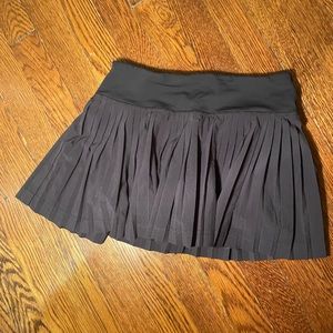 Lululemon tennis skirt in a size 2!